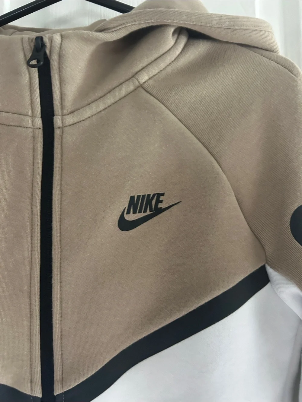 Nike hooded zip